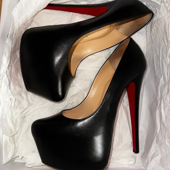 Christian Louboutin Black and Red Heels - Picture 2 of 11